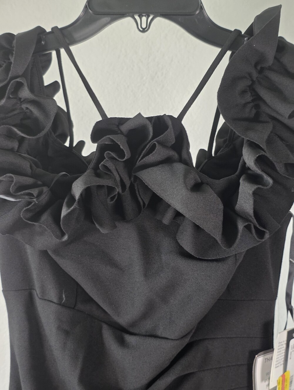 Xscape NWT Black Ruffle Strappy Ruched Cocktail Dress Size 8 $219 - Picture 6 of 11